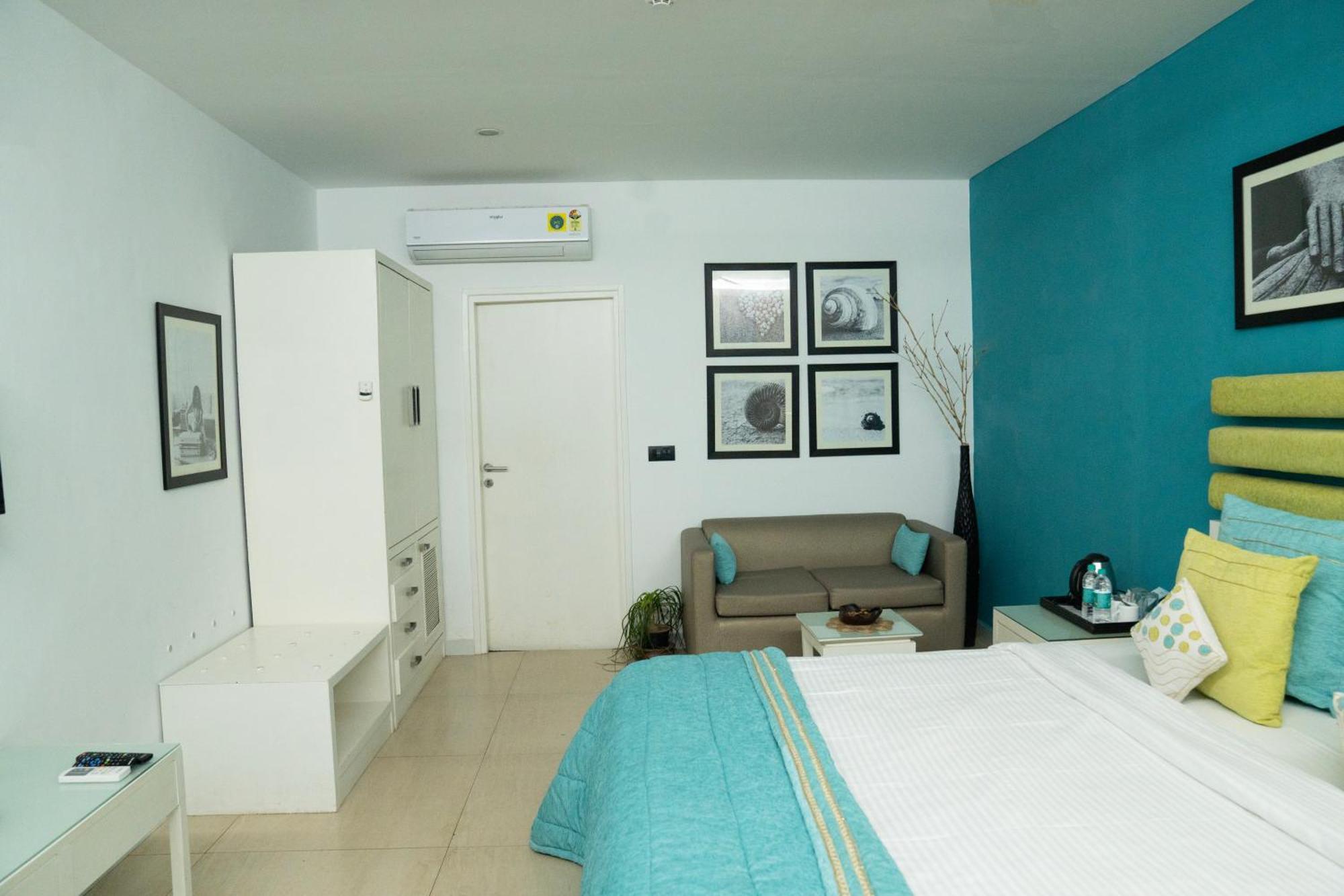 בנולים Regenta Beach House Resort, Goa מראה חיצוני תמונה