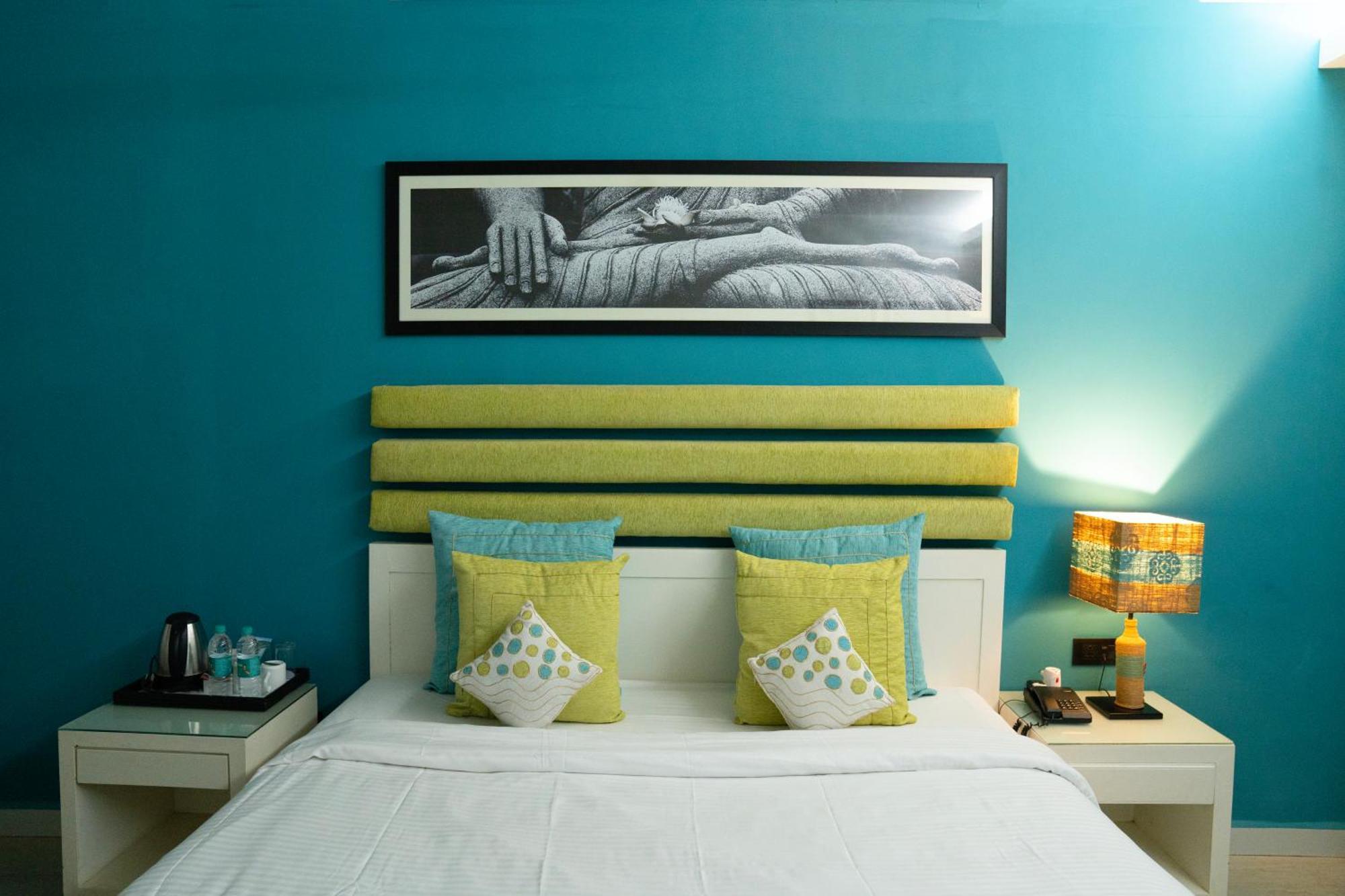 בנולים Regenta Beach House Resort, Goa מראה חיצוני תמונה