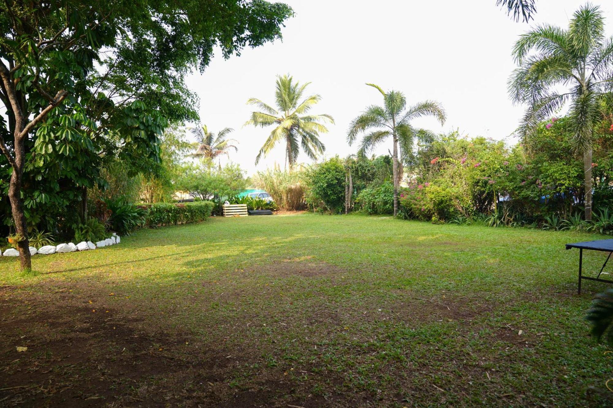 בנולים Regenta Beach House Resort, Goa מראה חיצוני תמונה