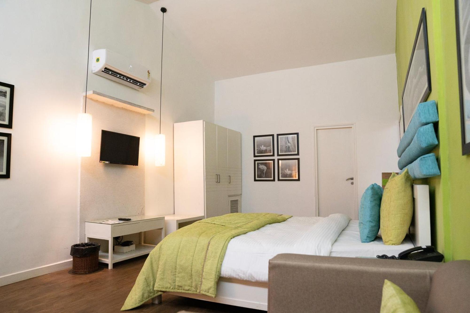 בנולים Regenta Beach House Resort, Goa מראה חיצוני תמונה